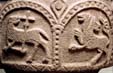 Bild: 9111129 (9111129.jpg). Motiv: Agnus Dei / tveh�vdat lejon. Foto: Lennart Karlsson
